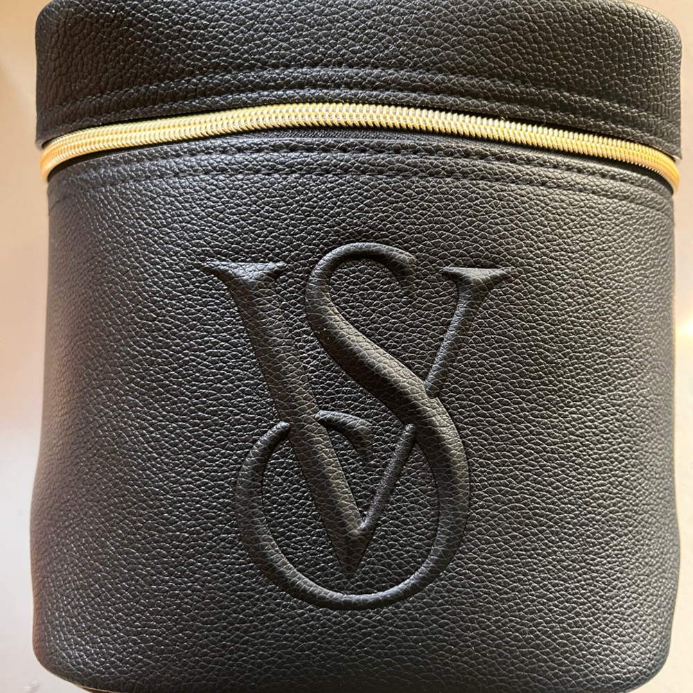 Victoria's Secret Travel clutch Pink Striped Interior